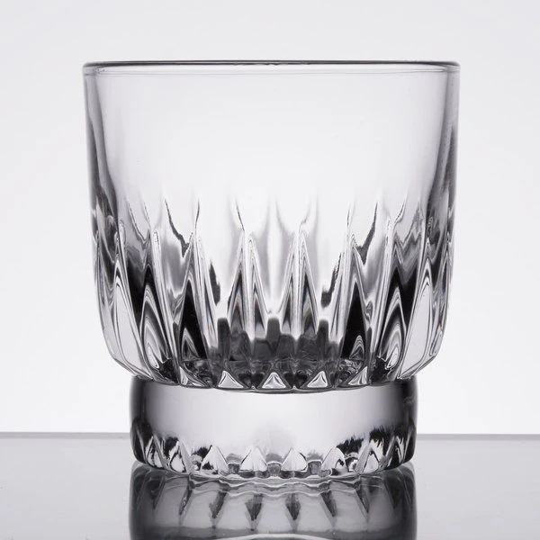 Libbey 15453 Winchester 5.5 Oz. Rocks / Old Fashioned Glass - 36/Case 2 Libbey 15453 Winchester 5.5 Oz. Rocks / Old Fashioned Glass - 36/Case - Image 2