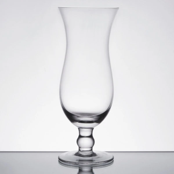 Anchor Hocking 524UX 15 Oz. Footed Hurricane Glass - 12/Case 2 Anchor Hocking 524UX 15 Oz. Footed Hurricane Glass - 12/Case - Image 2