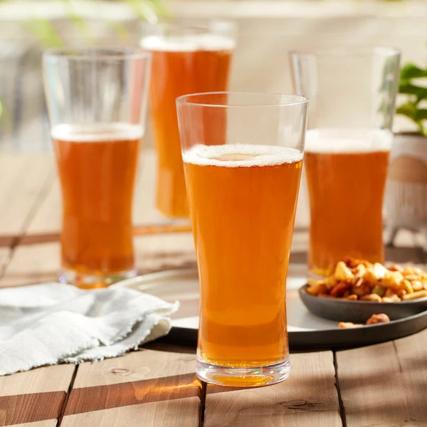 Libbey 99040 Infinium 20 Oz. Tritan Plastic Beer Glass - 12/Case 1 Libbey 99040 Infinium 20 Oz. Tritan Plastic Beer Glass - 12/Case