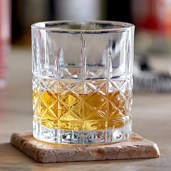 Acopa Evora 11 Oz. Rocks / Old Fashioned Glass - 12/Case 3 Acopa Evora 11 Oz. Rocks / Old Fashioned Glass - 12/Case - Image 3