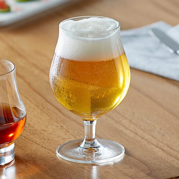 Master's Reserve 9170 Circa 13 Oz. Customizable Belgian Beer / Tulip Glass - 12/Case 1 Master's Reserve 9170 Circa 13 Oz. Customizable Belgian Beer / Tulip Glass - 12/Case