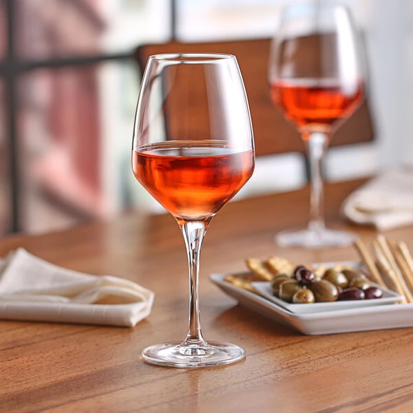 Nude 67107-012 Fame 17.5 Oz. All-Purpose Wine Glass - 12/Case 1 Nude 67107-012 Fame 17.5 Oz. All-Purpose Wine Glass - 12/Case
