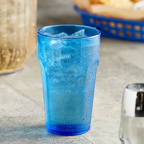 Choice 10 Oz. Blue SAN Plastic Paneled Tumbler - 12/Pack 1 Choice 10 Oz. Blue SAN Plastic Paneled Tumbler - 12/Pack