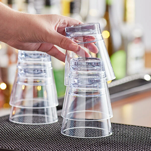 Choice 12 Oz. SAN Plastic Stackable Double Rocks / Old Fashioned Glass - 24/Case 3 Choice 12 Oz. SAN Plastic Stackable Double Rocks / Old Fashioned Glass - 24/Case - Image 3