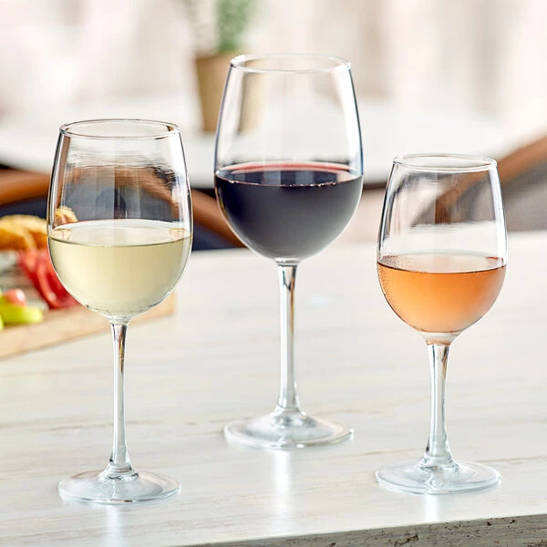 Acopa Select Flora 12 Oz. Wine Glass - 12/Case 5 Acopa Select Flora 12 Oz. Wine Glass - 12/Case - Image 5