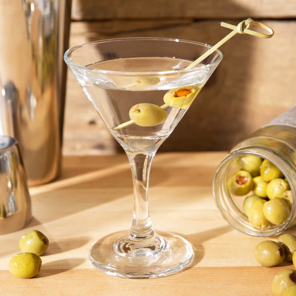Libbey 3771 Embassy 5 Oz. Martini Glass - 36/Case 1 Libbey 3771 Embassy 5 Oz. Martini Glass - 36/Case