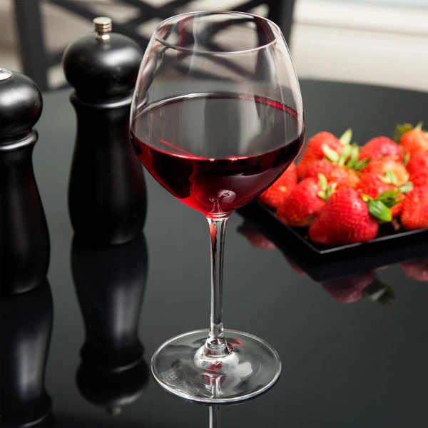 Chef & Sommelier E2789 Cabernet 19.5 Oz. Customizable Young Wine Glass By Arc Cardinal - 24/Case 1 Chef & Sommelier E2789 Cabernet 19.5 Oz. Customizable Young Wine Glass By Arc Cardinal - 24/Case