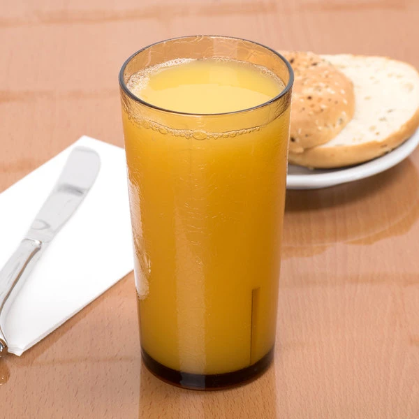 Cambro D24609 Del Mar 24 Oz. Light Amber Customizable SAN Plastic Tumbler - 36/Case 3 Cambro D24609 Del Mar 24 Oz. Light Amber Customizable SAN Plastic Tumbler - 36/Case - Image 3